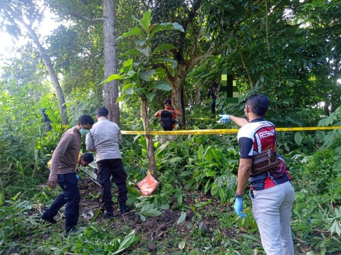 
 Seorang Warga Rite Ditemukan Tewas Menggantung dengan Kondisi Membusuk