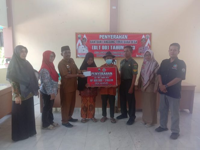 
 Pemdes Sukapura Salurkan Bantuan Langsung Tunai Dana Desa (BLT-DD) Tahun 2023