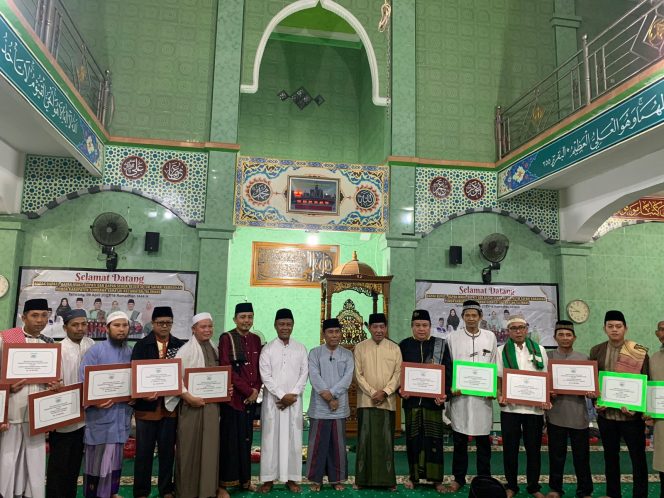 
 Berikan Rasa Aman, Bhabinkamtibmas Kelurahan Dalam Ikuti Safari Ramadhan Bersama Pemda KSB