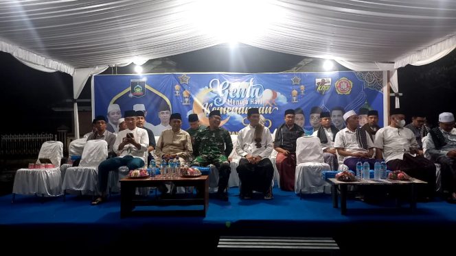 
 Dandim 1620/Loteng Hadiri Pawai Takbiran 1 Syawal 1444 H Tingkat Kabupaten Loteng