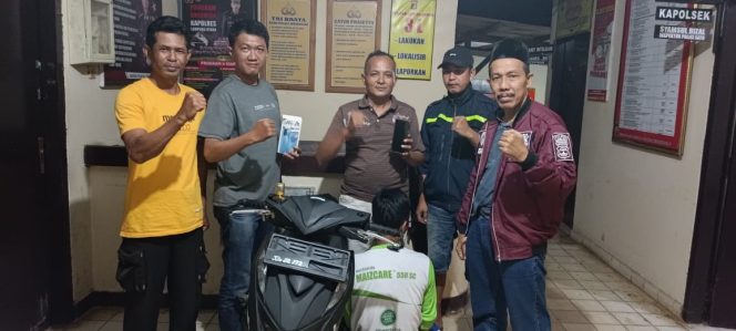 
 DPO Curat Berhasil dibekuk Polsek Tanjung Raja Bersama TEKAB 308 Presisi Polres Lampung Utara