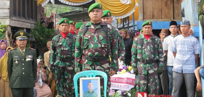 
 Pimpin Upacara Pemakaman Jenazah Anggota Kodim, Dandim OKI : Tunai Sudah Janji Bhakti