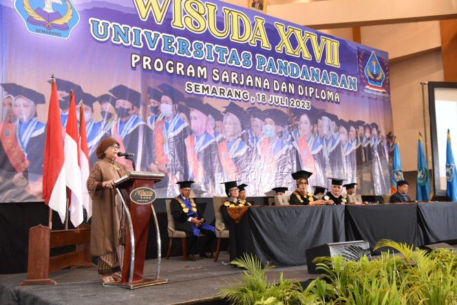 
 Wisuda XXVII Universitas Pandanaran, Alumni Diharapkan Memiliki Sikap Kritis dalam Berpikir dan Berkarakter Kuat