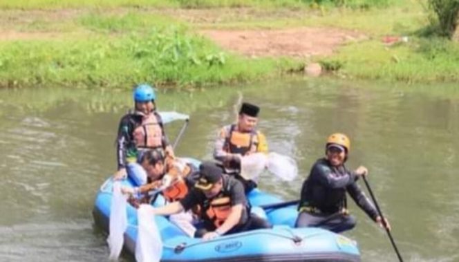 
 Dalam Upaya Mempertahankan Perikanan, Pj Wako Lubuklinggau Melaunching Kawasan Budidaya Ikan Baung