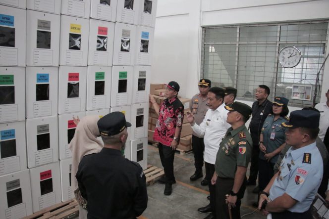 
 Pastikan Kesiapan Logistik Pemilu 2024, Forkopimda Kota Malang Kunjungi Gudang KPU