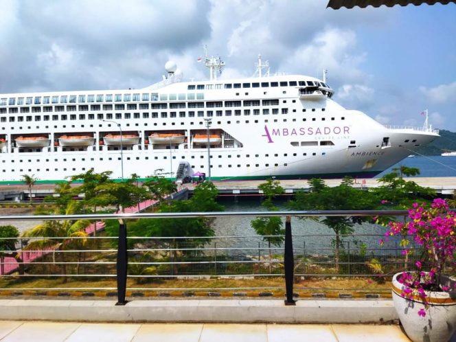 
 Maret Jadi Bulan Terpadat Untuk Kedatangan Kapal Pesiar di Pelabuhan Gilimas Lembar Lombok Barat