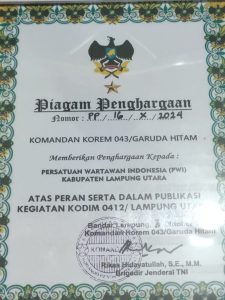 PWI Lampung Utara Terima Piagam 