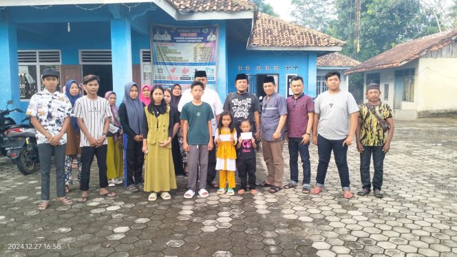 
 Forum Komunikasi Masyarakat Enam Desa Gelar Bhakti  Sosial