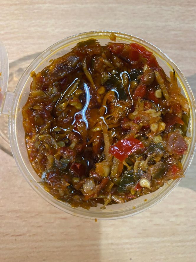 
 Resep Sambal Teri Kemangi, Pedas dan Aromanya Menggoda!